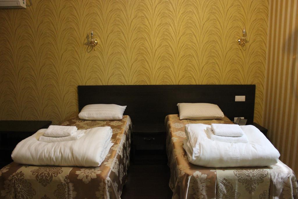 Home Hotel Astana Zimmer foto